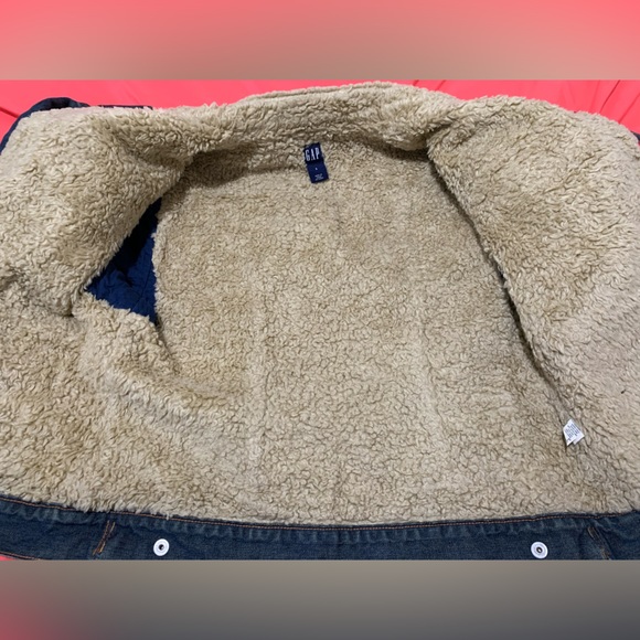 EUC GAP denim jacket - Picture 7 of 8